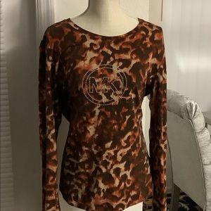 Plus size Mk shirt